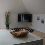 شقة Robbe